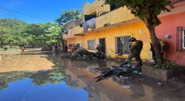 Lidia deja 650 damnificados y 250 viviendas inundadas en Michoacán