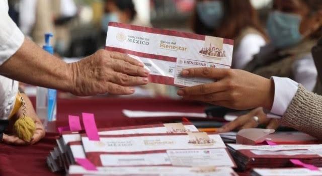 Inicia Bienestar reposición de 27 mil tarjetas por vencimiento o extravío en Michoacán