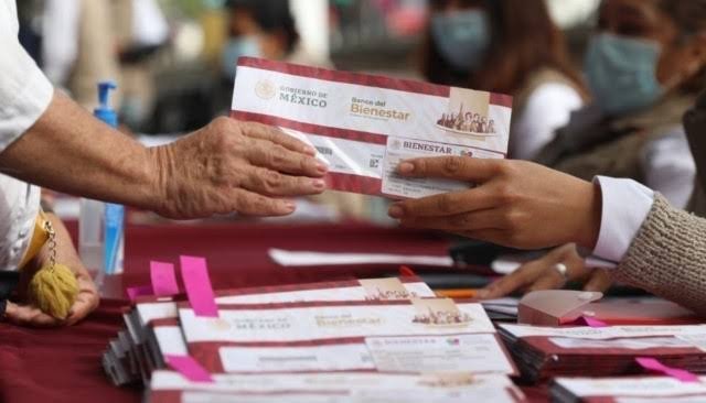 Inicia Bienestar reposición de 27 mil tarjetas por vencimiento o extravío en Michoacán