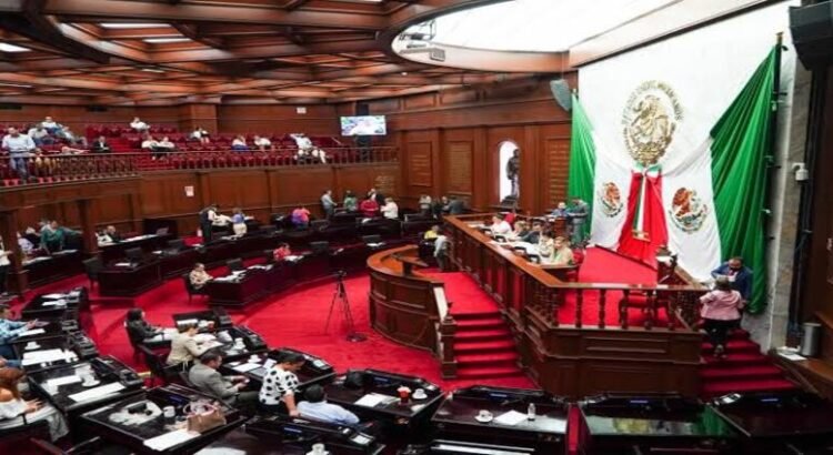 Congreso de Michoacán sin cifra exacta sobre gastos de evento conmemorativo