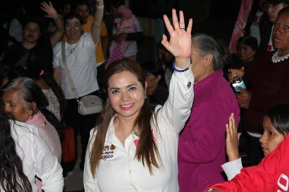 Seré una Presidenta que sepa resolver las problemáticas sociales: Rosy Salinas