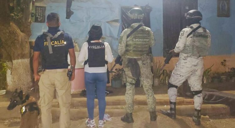 Halla FGE a adolescente reportada como desaparecida en Zitácuaro