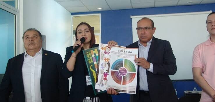 Capacitan sobre discapacidad y accesibilidad en Fiscalía de Zitácuaro