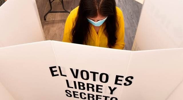 ¿Qué hacer si te quieren obligar a tomarle foto a tu voto?