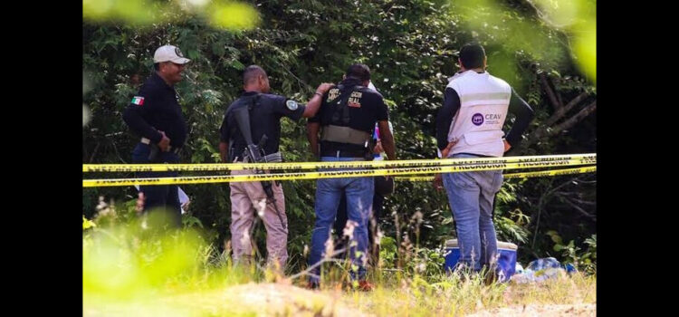 Localizan 17 cuerpos en fosa clandestina en Jacona, Michoacán