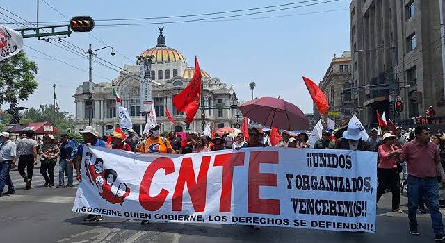 En el oriente culmina conflicto con la CNTE-SNTE y Servicios Regionales