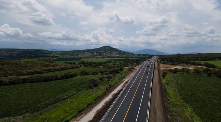 Con 14 mil 600 mdp invertidos en autopistas se impulsa el desarrollo de Michoacán