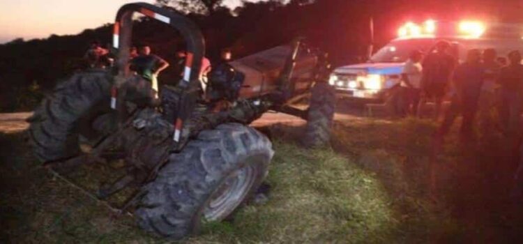 Joven campesino muere embestido por su propio tractor