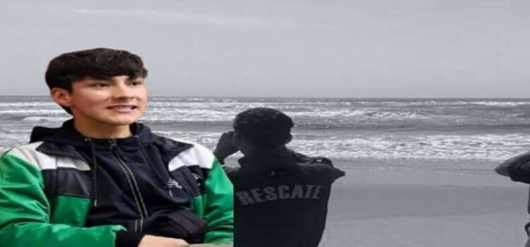 Buscan a joven michoacano que fue arrastrado por el mar en playa Azul