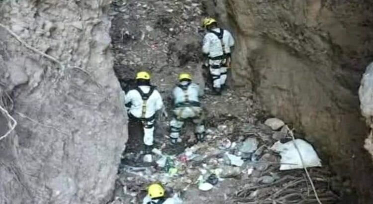 Reactivan búsqueda en mega fosa clandestina en Tacámbaro, Michoacán