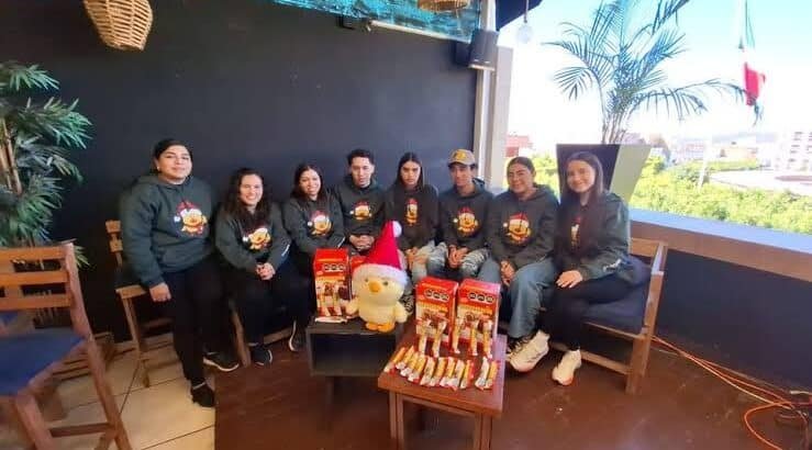 Operación Pollo Zitácuaro llevará más de 1500 cenas de navidad a personas de escasos recursos