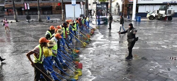 Avanzan los trabajos de limpieza del recinto ferial