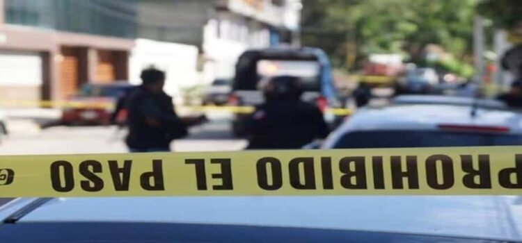 Encuentran una cabeza humana frente a la Catedral de Apatzingán, Michoacán