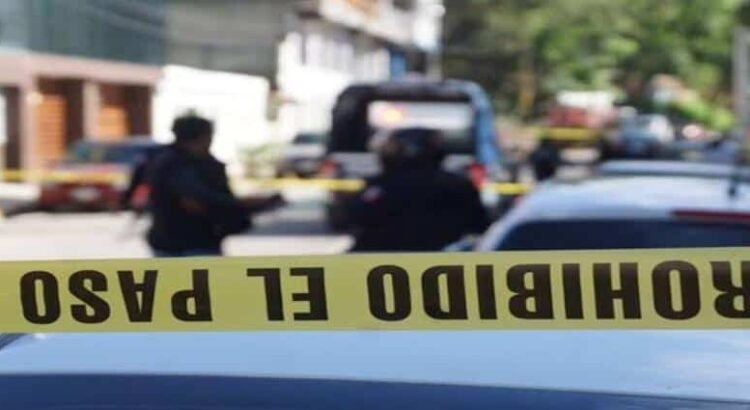 Encuentran una cabeza humana frente a la Catedral de Apatzingán, Michoacán