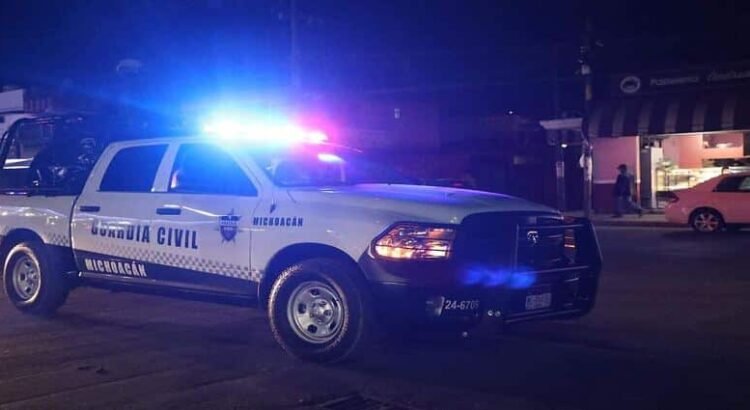 Dejan tres cabezas humanas en el centro de Apatzingán, Michoacán