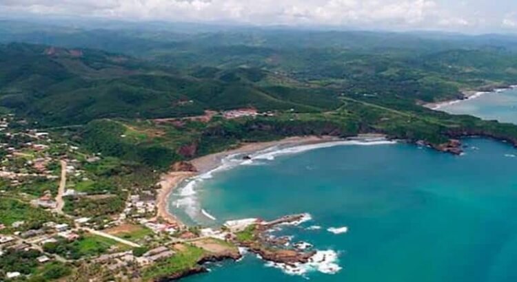 Playas de Michoacán, limpias y listas para recibir turistas esta Semana Santa