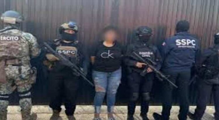 Liberan a “La Güera”, presunta operadora del CJNG en Michoacán
