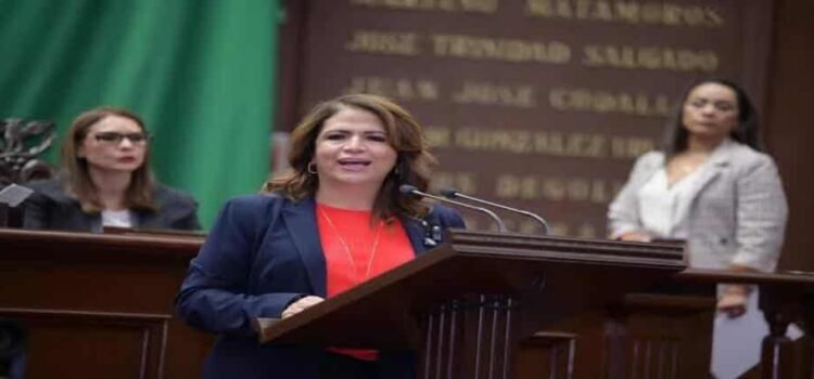 Presenta Fabiola reforma integral para mejorar seguridad de mujeres Presenta Fabiola reforma integral para mejorar seguridad de mujeres