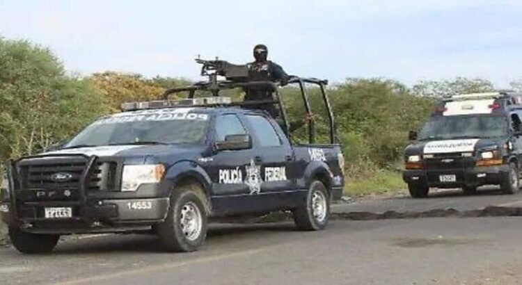 Cártel lanza ataque contra la policía en Michoacán