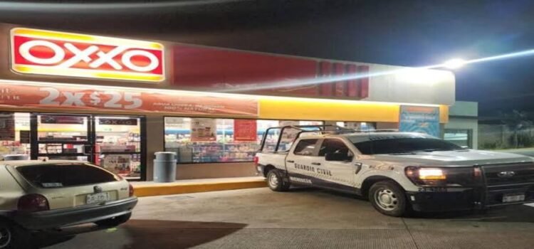 Tiendas Oxxo agradecen a C5 Michoacán por baja en robos