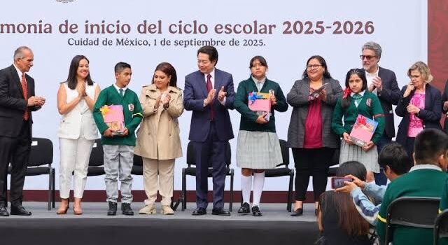 Inauguran el ciclo escolar 2025-2026 en la ciudad