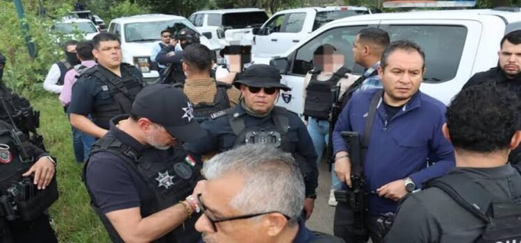 Rescatan a policías federales tras 12 horas desaparecidos Rescatan a policías federales tras 12 horas desaparecidos