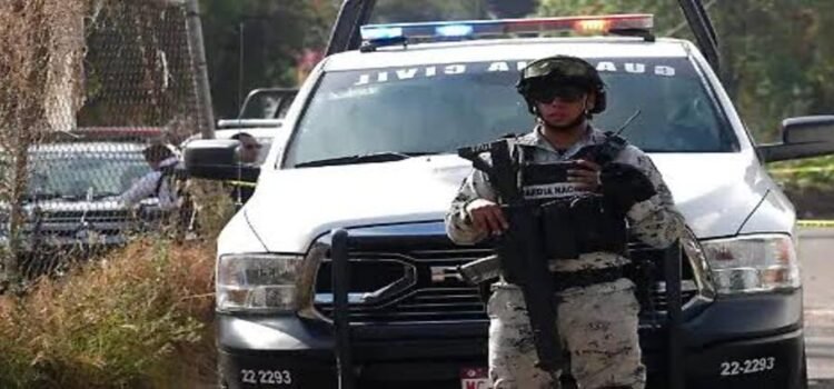 Balacera en mercado en Michoacán deja un muerto y un herido Balacera en mercado en Michoacán deja un muerto y un herido