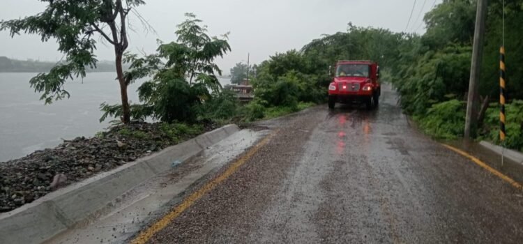 Activa PC Michoacán 55 refugios en 7 municipios por tormenta Raymond