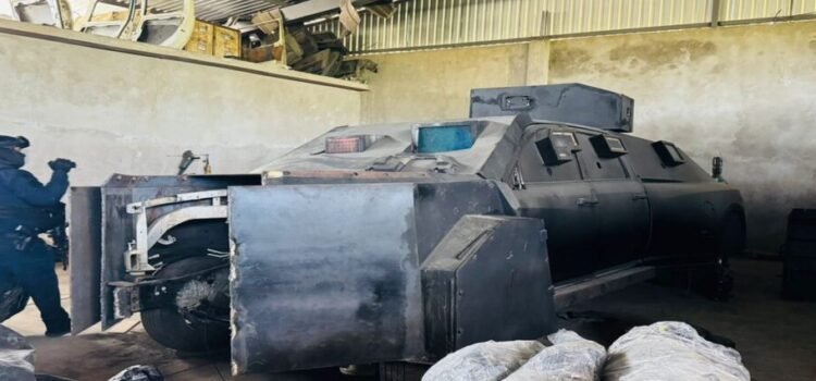 Aseguran presunta bodega para la fabricación de vehículos ‘monstruo’ en Michoacán