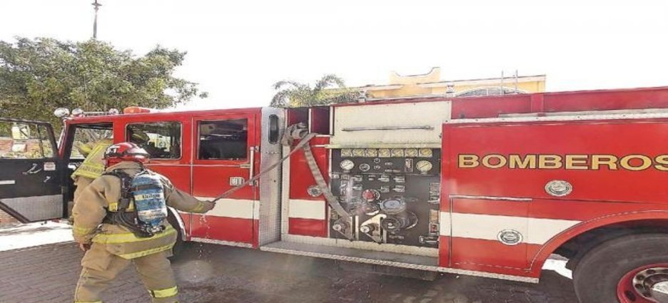 Bomberos en Michoacán trabajan sin respaldo legal ni recursos públicos suficientes